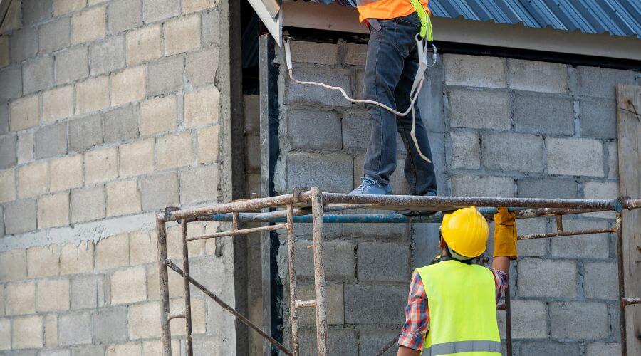 Professional New roof installation in Anna, IL